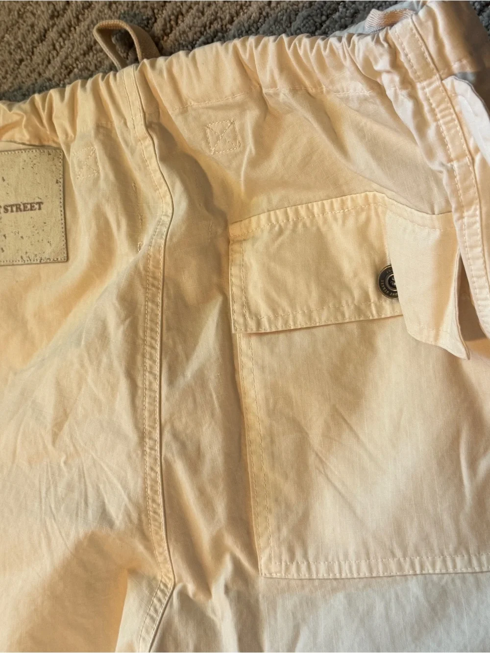 Front Street 8 NWT Ivory Beige Cargo Jogger Pants Euro Style Made in Italy Med